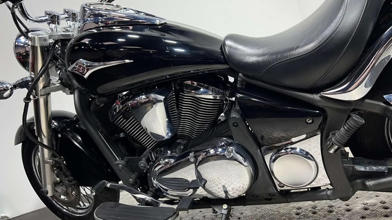 Kawasaki Vulcan 900 VN CLASSIC 2011 16K GREAT CONDITION MOT WARRANTY CRUISER BIK