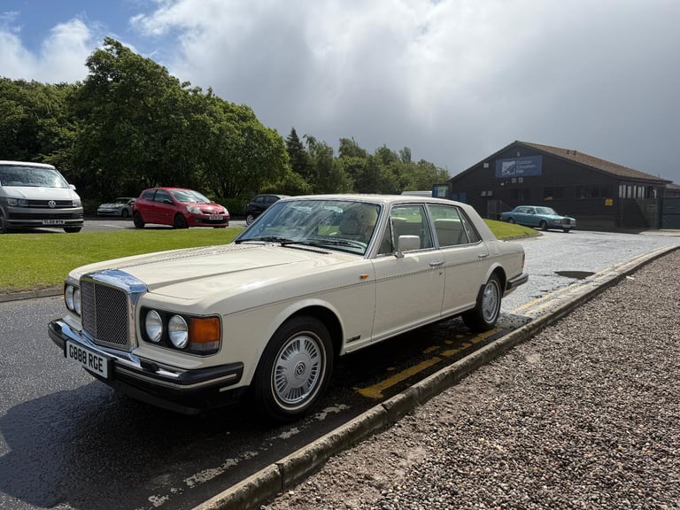 Bentley Eight
