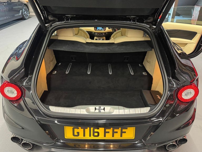 FERRARI FF 6.3 V12 2016