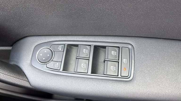 2022 Renault Captur 1.0 TCE 90 Limited 5dr Petrol Hatchback Hatchback Petrol Manual