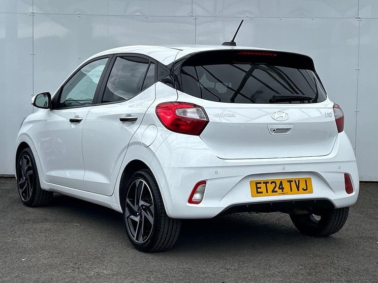 2024 Hyundai i10 1.0 Premium Hatchback 5dr Petrol Auto Euro 6 (s/s) (63 ps) Hatchback PETROL Auto...