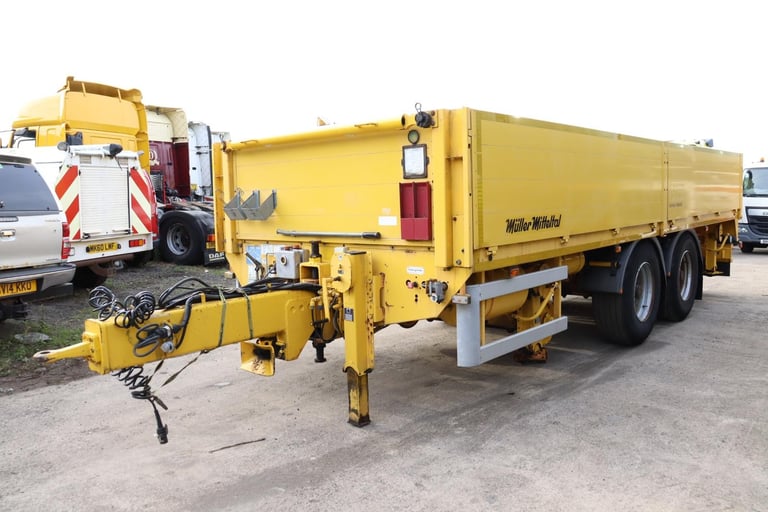 image for MULLER MITTELTAL ZWEIWEG ROAD / RAIL DROPSIDE TRAILER (2011)