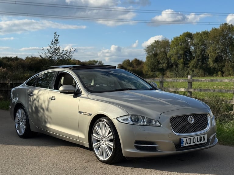 JAGUAR XJ 3.0d V6 Portfolio 4dr Auto | 12 Months MOT | Full Service History