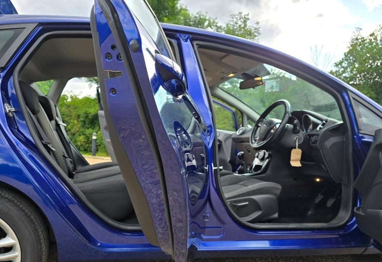 2015 Ford Fiesta 1.0 Manual 77000 Miles. EcoBoost Zetec 5dr CHEAP 20 Tax. PX OK HATCHBACK Petrol ...