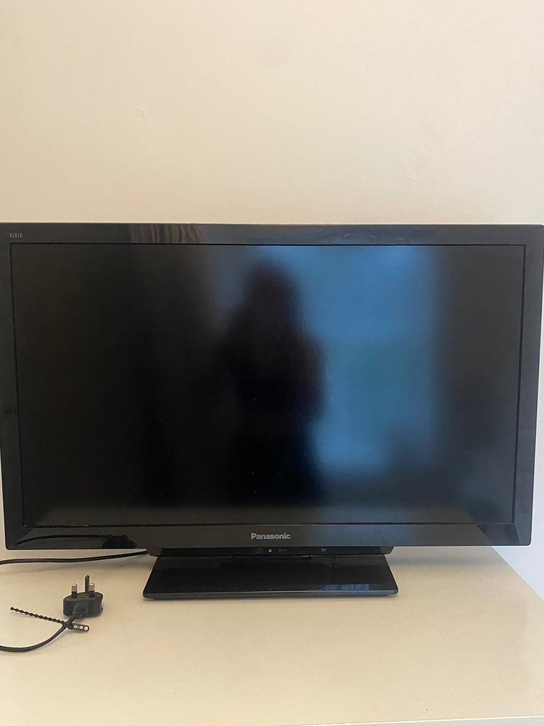 image for Panasonic 30” TV model no Panasonic TV model no TX-132C4B