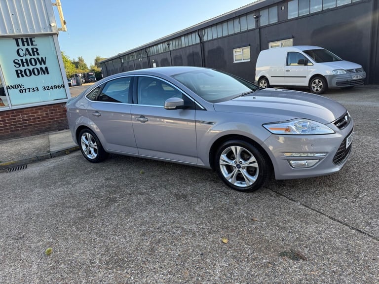2012 Ford Mondeo 1.6 TDCi ECOnetic Titanium X Euro 5 (s/s) 5dr HATCHBACK Diesel Manual