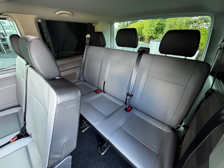 2020 Volkswagen Transporter Shuttle 2.0 TDI 150PS SE Minibus DSG MPV Diesel Automatic