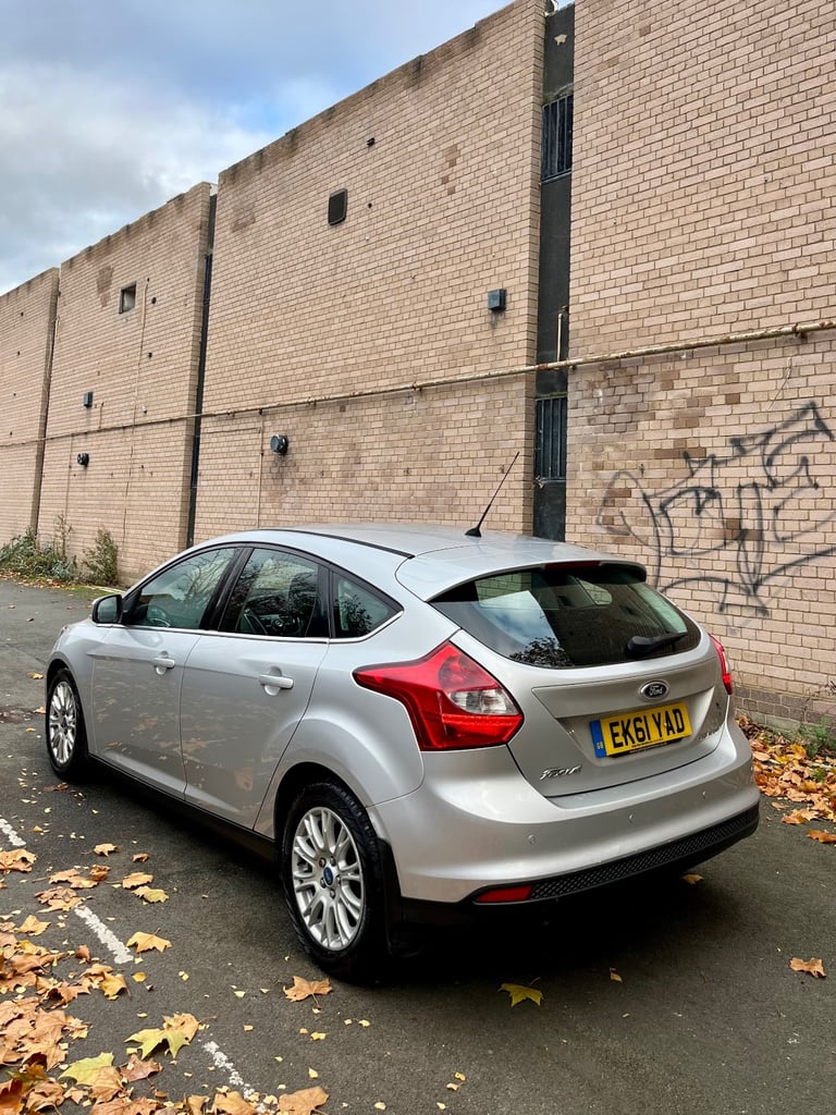 Ford, FOCUS, Hatchback, 2011, Manual, 1560 (cc), 5 doors