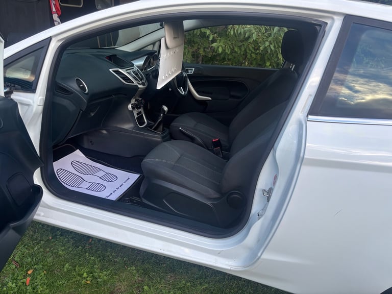 2011 Ford Fiesta 1.25 Zetec 3dr [82] HATCHBACK Petrol Manual