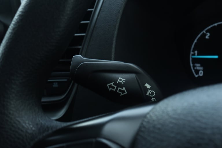 2021 Ford Transit 2.0 350 EcoBlue Leader Chassis Cab 2dr Diesel Manual FWD L4 Euro 6 (s/s)  CHASS...