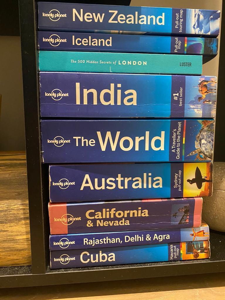 LONELY PLANET TRAVEL BOOKS - £3 each!!! Brilliant condition!