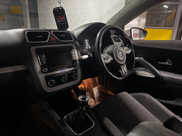 Volkswagen, SCIROCCO, Coupe, 2010, Manual, 1968 (cc), 2 doors