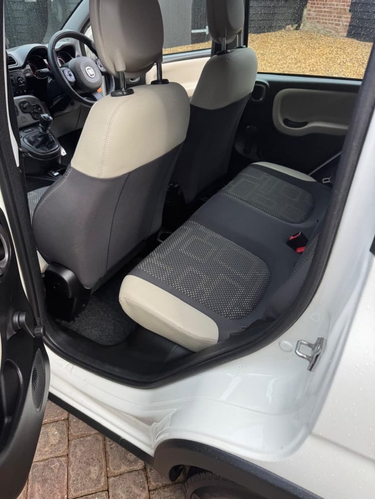 2013 Fiat Panda 0.9 TwinAir 4x4 Hatchback 5dr Petrol Manual Euro 5 (s/s) (85 bhp) Hatchback Petro...