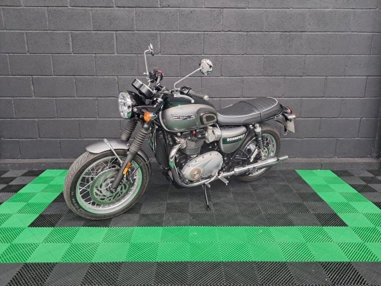 2023 23 TRIUMPH BONNEVILLE T120  FINANCE SPECIALISTS APPLY NOW