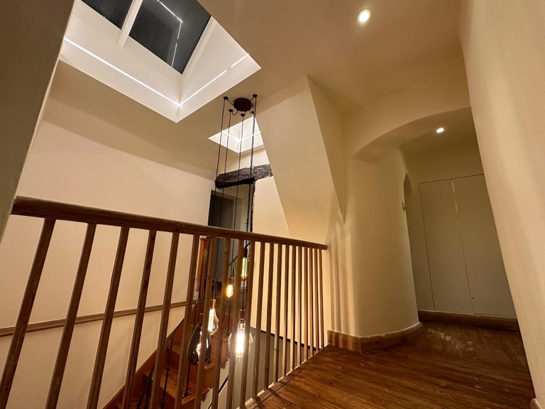 Laminate Herringbone Vinyl Flooring Furniture Assembly Paint Wallpaper Wall panelling 