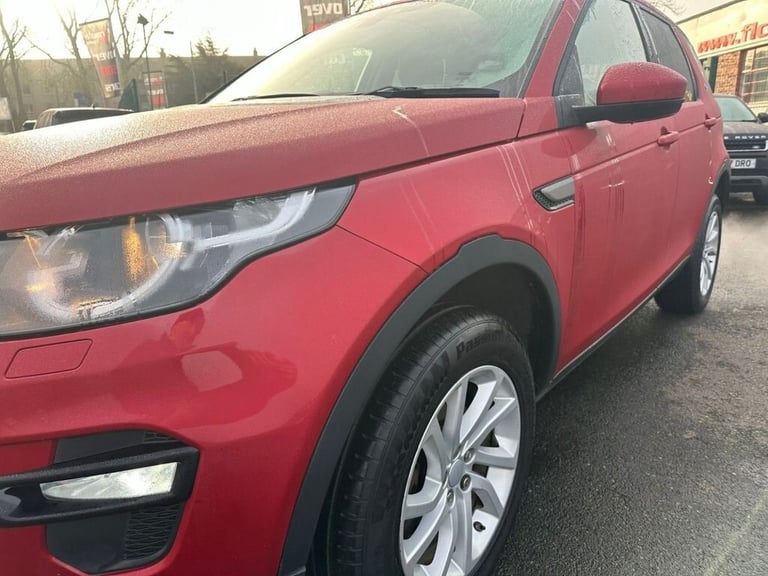 2017 Land Rover Discovery Sport 2.0 TD4 SE Tech SUV 5dr Diesel Manual 4WD Euro 6 (s/s) (180 ps) E...