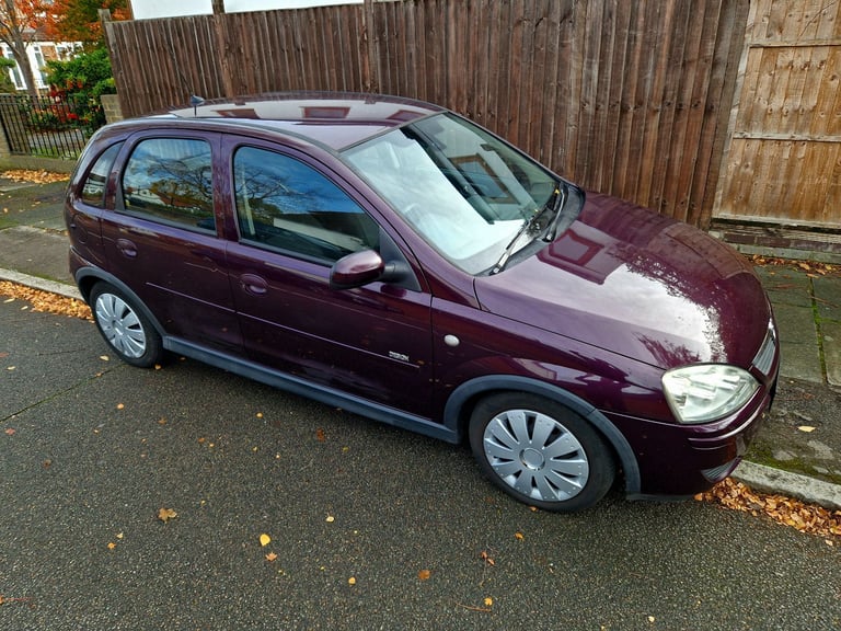 image for AUTO VAUXHALL CORSA 1.4 ULEZ FREE DRIVES GREAT 