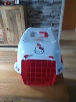 Hello kitty pet carrier red/white
