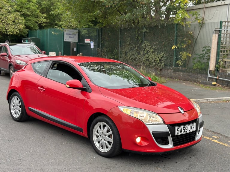 Renault, MEGANE, Coupe, 2010, Manual, 1461 (cc), 2 doors
