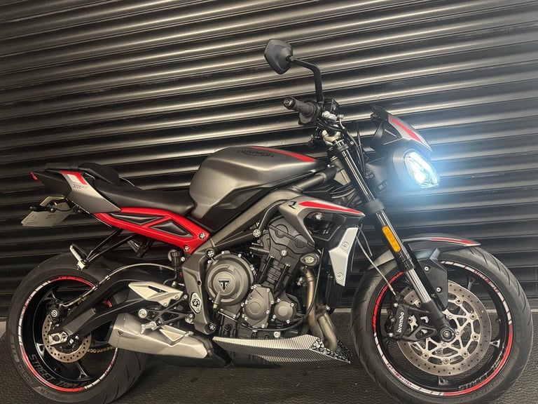 TRIUMPH STREET TRIPLE 765 R Triumph Shift Assist-Htd Grips  More
