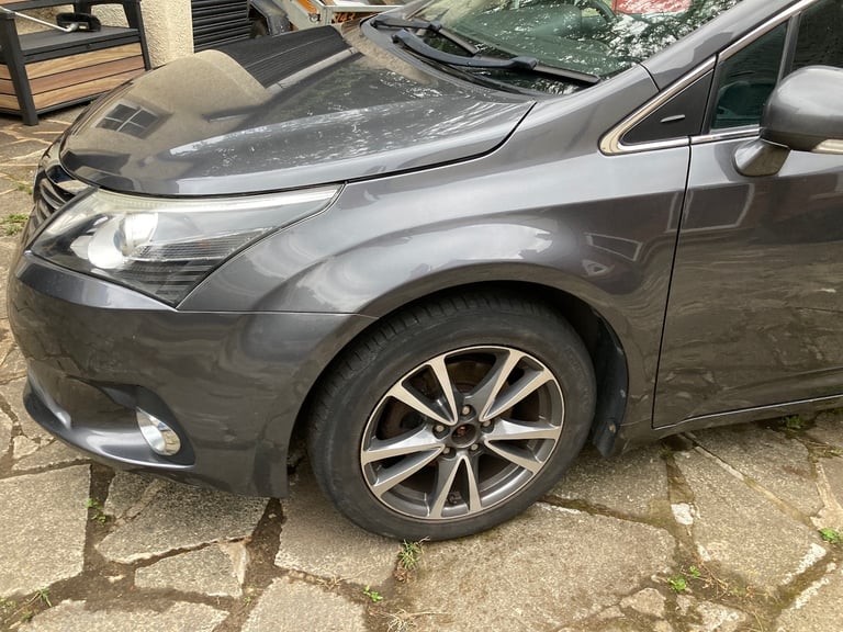 Toyota, AVENSIS, Estate, 2014, Manual, 1998 (cc), 5 doors
