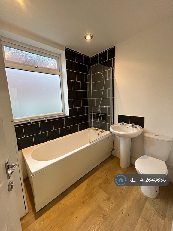 3 bedroom house in Garnier Street, Portsmouth, PO1 (3 bed) (#2643658)