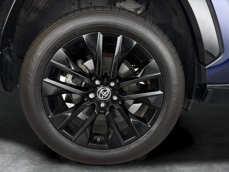2022 Toyota RAV4 2.5 VVT-h GPF Dynamic SUV 5dr Petrol Hybrid CVT Euro 6 (s/s) (218 ps) - REV Suv ...