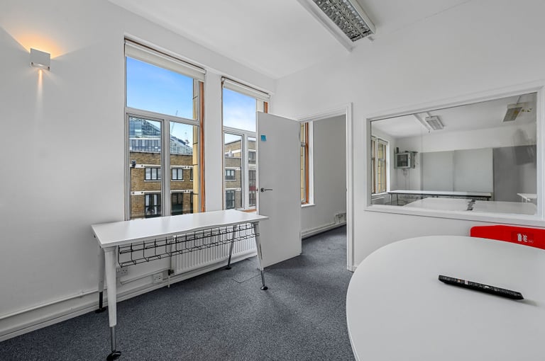 Office space to Rent in Spitafields