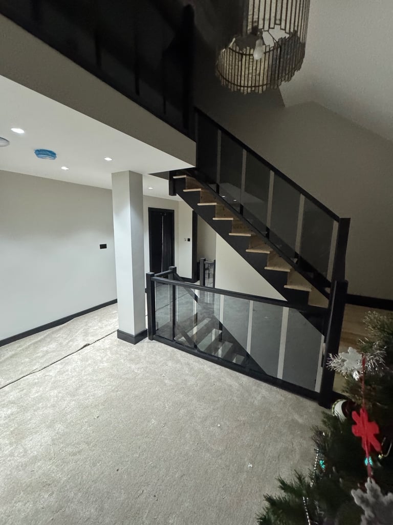 Painting & Decorating