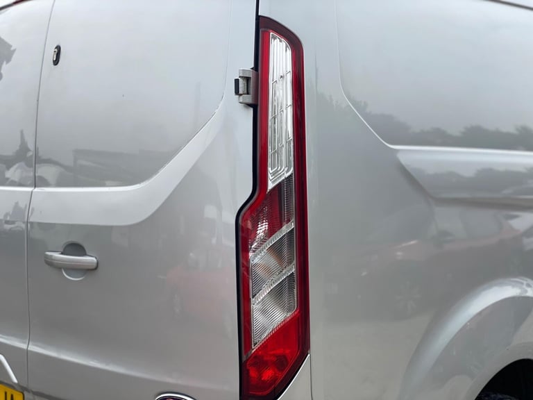 2017 Ford Transit Custom 2.0 TDCi 290 Limited L1 H1 5dr PANEL VAN Diesel Automatic