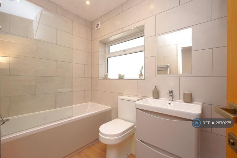 2 bedroom house in School Road, Kirkby-In-Furness, LA17 (2 bed) (#2670275)