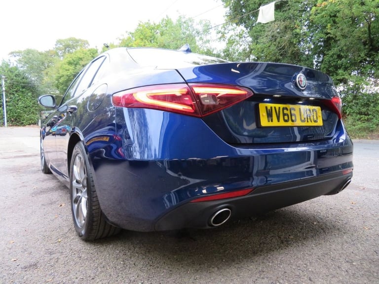 2016 66 ALFA ROMEO GIULIA 2.2 TD SUPER SALOON 4DR DIESEL AUTOMATIC EURO 6 (S/S) 