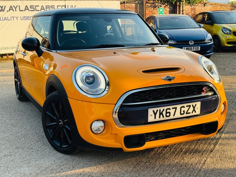 2018 MINI Hatch 2.0 Cooper SD Auto Euro 6 (s/s) 3dr HATCHBACK Diesel Automatic