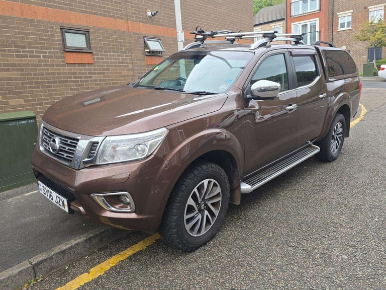 2016 Nissan Navara Double Cab Pick Up Tekna 2.3dCi 190 4WD PICK UP DIESEL Manual