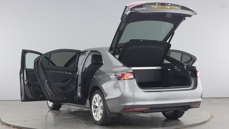 2024 Skoda Superb 1.5 TSI e-TEC (150ps) SE L DSG Automatic Hatchback Petrol Automatic