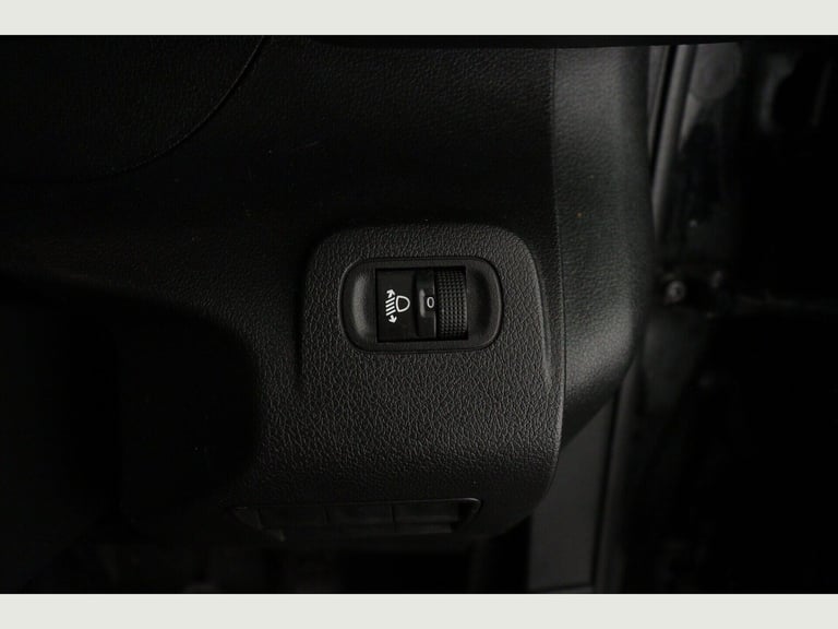 2021 Peugeot Partner Peugeot Partner 950 1.5 BlueHDi 100 Professional PANEL VAN Diesel Manual