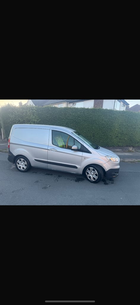 Ford, TRANSIT COURIER, Panel Van, 2016, Manual, 1562 (cc)