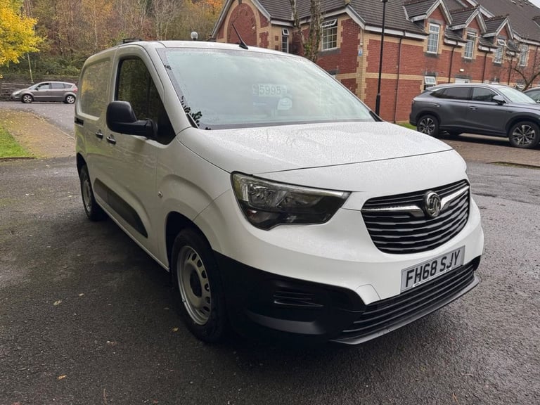 2019 Vauxhall Combo 2300 1.6 Turbo D 100ps H1 Edition Van PANEL VAN DIESEL Manual