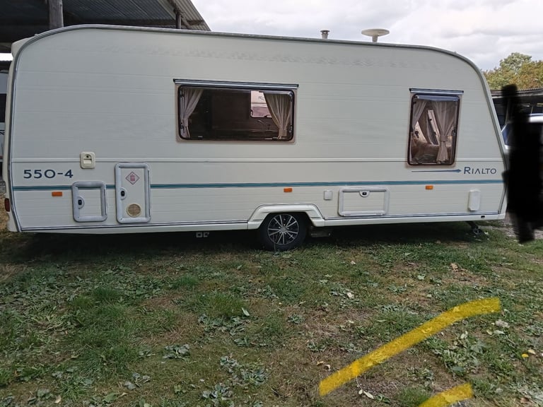 Avondale caravan 
