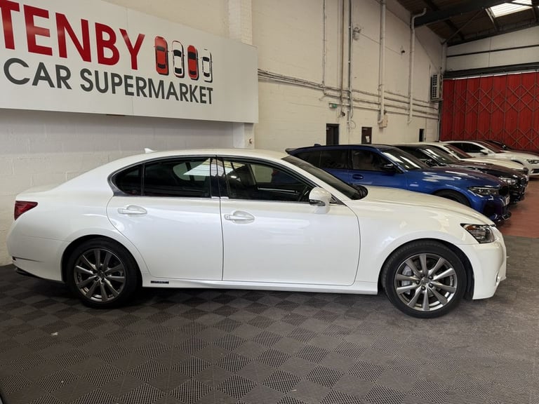 2015 Lexus GS 2.5 300h Premier Saloon 4dr Petrol Hybrid CVT Euro 5 (s/s) (223 ps) Saloon PETROL/E...