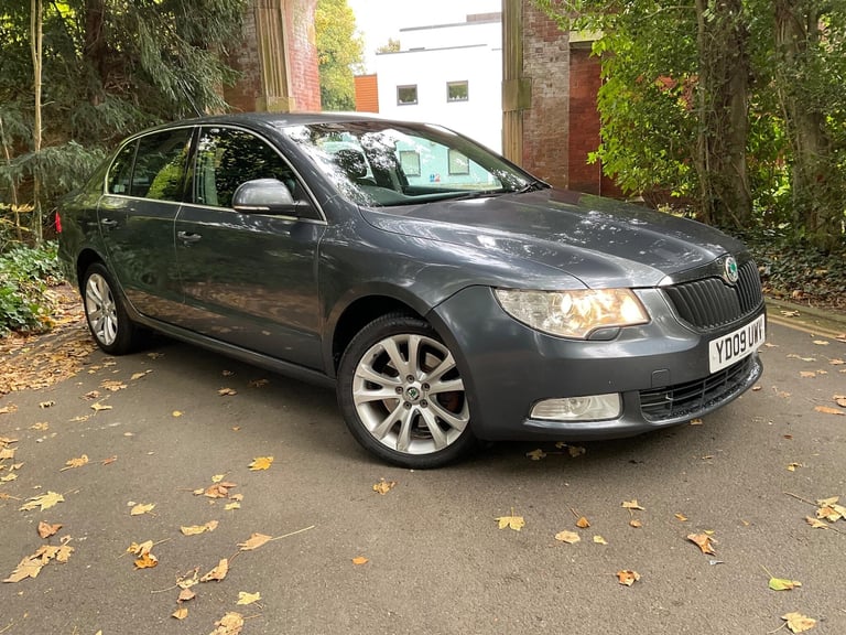 image for 2009 Skoda Superb 2.0 TDI SE Euro 4 5dr HATCHBACK Diesel Manual