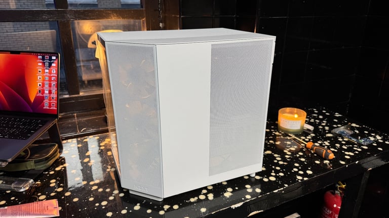  White NZXT RTX 4090 PC – Stunning High-End Build, Like New