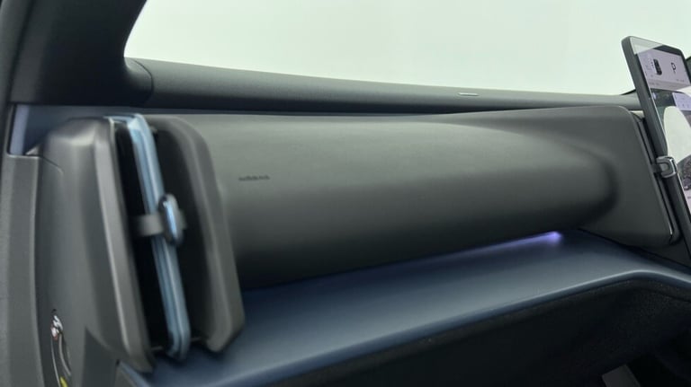 2025 Volvo EX30 Plus, Single Motor Extended Range, Electric Estate Electric Automatic