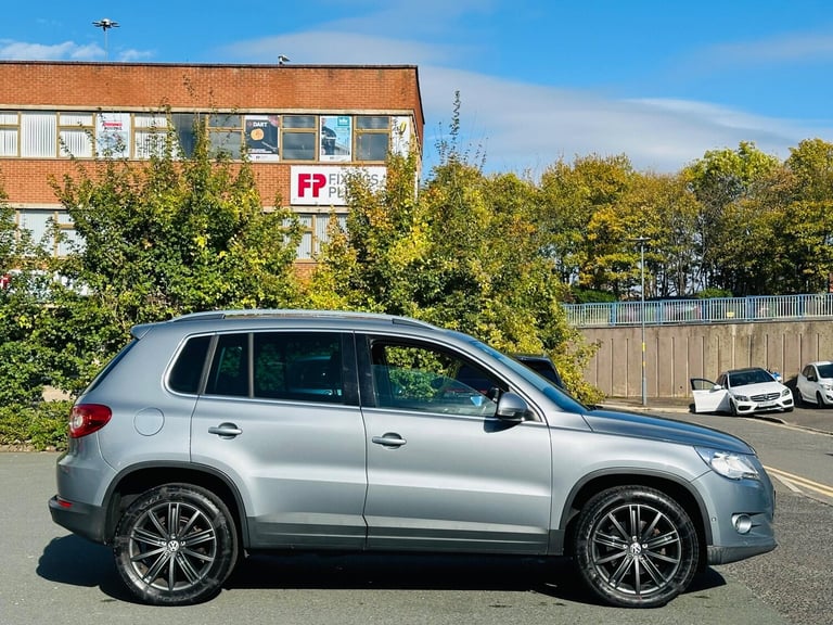 2009 Volkswagen Tiguan 2.0 TDI Sport 4WD Euro 4 5dr ESTATE Diesel Manual