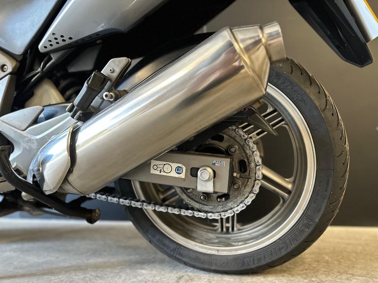 STUNNING 2014/14 HONDA CBF 1000 MOTORCYCLE 