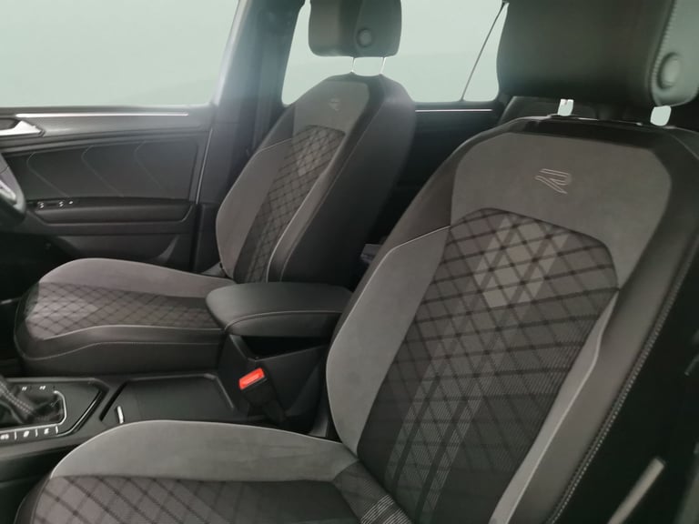 2022 Volkswagen Tiguan Allspace 1.5 TSI R-Line SUV 5dr Petrol DSG Euro 6 (s/s) (150 ps) - AUTO PA...