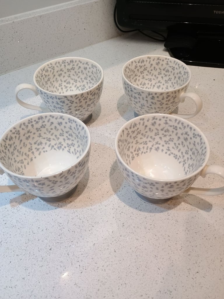 image for CUPS AND SAUCERS 