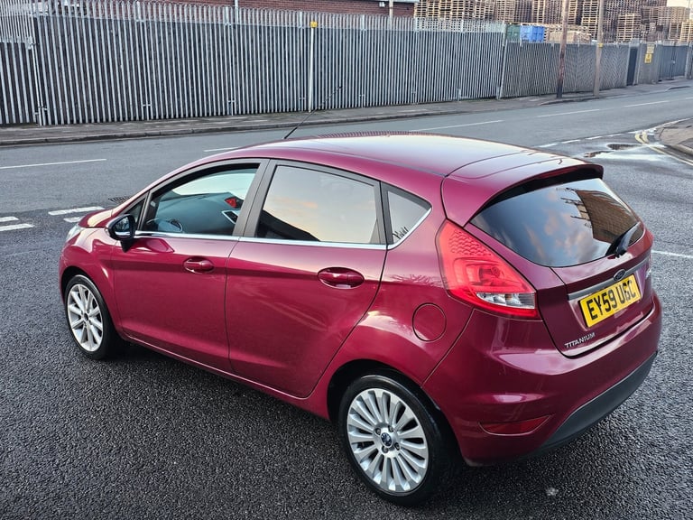 2009 Ford Fiesta 1.6 Titanium 5dr HATCHBACK Petrol Manual - Image 9