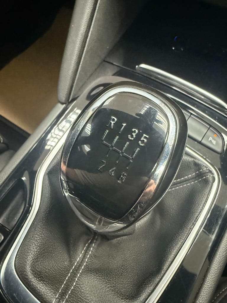 2019 Vauxhall Insignia 1.5T SRi Vx-line Nav 5dr HATCHBACK Petrol Manual