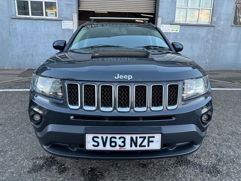 2013 Jeep Compass 2.4 North 5dr Auto ESTATE Petrol Automatic